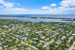 251 Gregory Pl, West Palm Beach, FL 33405 - Photo 43