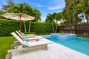 251 Gregory Pl, West Palm Beach, FL 33405 - Photo 37