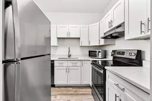 2555 NE 11th St, Fort Lauderdale, FL 33304 - Photo 3