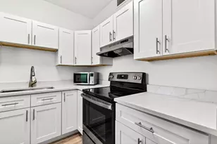 2555 NE 11th St, Fort Lauderdale, FL 33304 - Photo 7