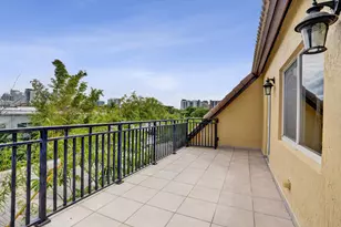 804 NE 7th St, Fort Lauderdale, FL 33304 - Photo 71