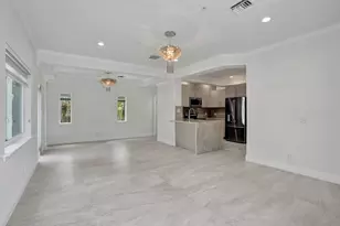 804 NE 7th St, Fort Lauderdale, FL 33304 - Photo 19