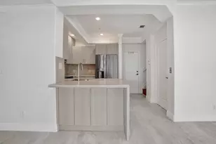 804 NE 7th St, Fort Lauderdale, FL 33304 - Photo 15
