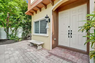 804 NE 7th Street, Fort Lauderdale, FL 33304 - Photo 1