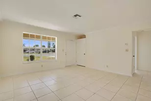 533 W Jasmine Dr, Lake Park, FL 33403 - Photo 5