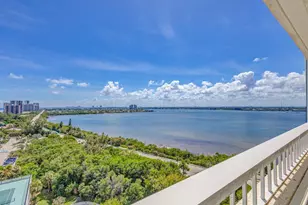 5280 N Ocean Dr, Riviera Beach, FL 33404 - Photo 37