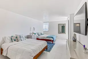 5280 N Ocean Dr, Riviera Beach, FL 33404 - Photo 21