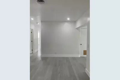 4005 NW 76th Avenue, Coral Springs, FL 33065 - Photo 17