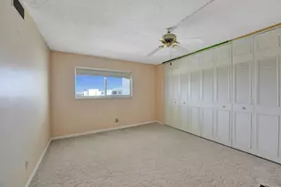 301 Lake Shore Dr, Lake Park, FL 33403 - Photo 21