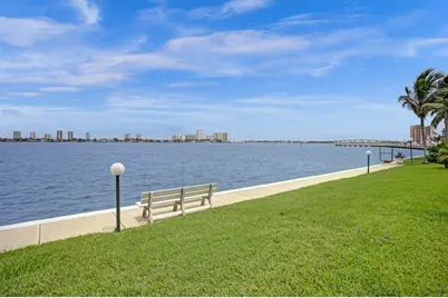 301 Lake Shore Drive #809, Lake Park, FL 33403 - Photo 7