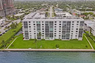301 Lake Shore Dr, Lake Park, FL 33403 - Photo 5