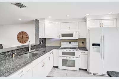 147 SW 3rd Street, Pompano Beach, FL 33060 - Photo 5