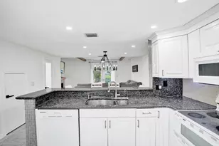 147 SW 3rd St, Pompano Beach, FL 33060 - Photo 7