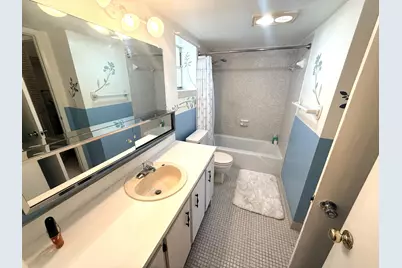 3050 Holiday Springs Boulevard #111, Margate, FL 33063 - Photo 9