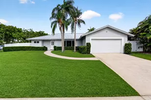 17773 Maplewood Dr, Boca Raton, FL 33487 - Photo 1