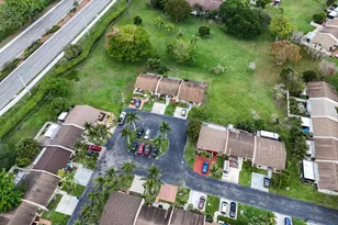 23 Chelsea Ln, Boynton Beach, FL 33426 - Photo 25