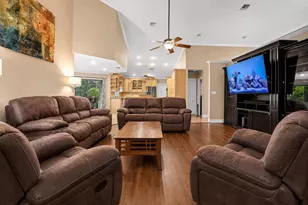 6044 NW 66th Way, Parkland, FL 33067 - Photo 11