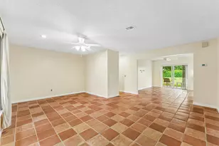 3150 Pinehurst Dr, Lake Worth, FL 33467 - Photo 5