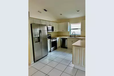 3694 Miramontes Circle, Wellington, FL 33414 - Photo 13