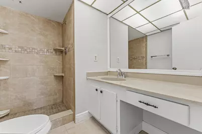 1638 Embassy Drive #208, West Palm Beach, FL 33401 - Photo 27