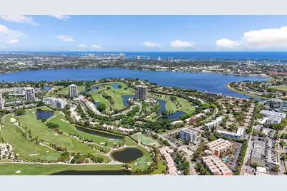 1638 Embassy Drive #208, West Palm Beach, FL 33401 - Photo 41