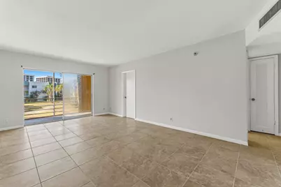 1638 Embassy Drive #208, West Palm Beach, FL 33401 - Photo 9