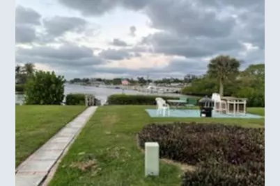 725 Hummingbird Way #210, North Palm Beach, FL 33408 - Photo 9