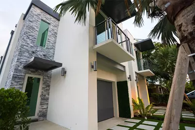 1413 NE 5th Avenue #1, Fort Lauderdale, FL 33304 - Photo 1