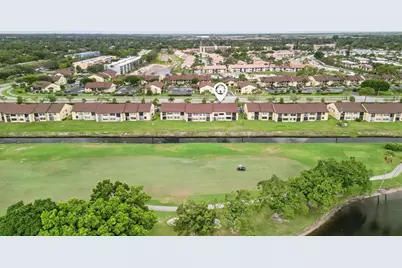 4698 Lucerne Lakes Boulevard E #202, Lake Worth, FL 33467 - Photo 13
