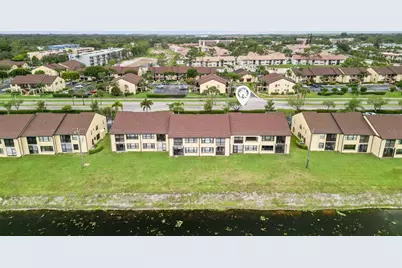 4698 Lucerne Lakes Boulevard E #202, Lake Worth, FL 33467 - Photo 11
