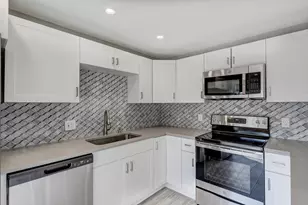 3201 S Meridian Way Way S, Palm Beach Gardens, FL 33410 - Photo 5