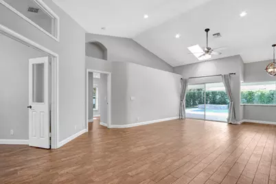 1097 Egret Circle N, Jupiter, FL 33458 - Photo 17