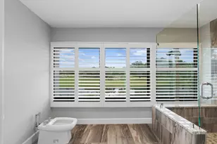 2435 Presidential Way, West Palm Beach, FL 33401 - Photo 23