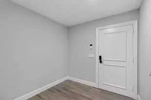 2435 Presidential Way, West Palm Beach, FL 33401 - Photo 3