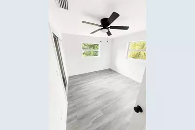 735 20th Street, West Palm Beach, FL 33407 - Photo 15