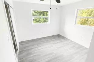 735 20th St, West Palm Beach, FL 33407 - Photo 15