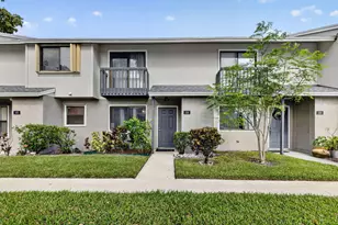 104 Shoreview Dr, Greenacres, FL 33463 - Photo 1