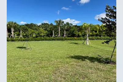 9741 Spruce Woods Drive, Boynton Beach, FL 33473 - Photo 5
