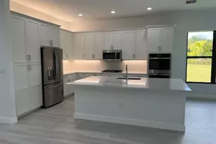 9741 Spruce Woods Dr, Boynton Beach, FL 33473 - Photo 9
