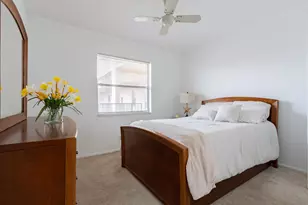 2811 Somerset Dr, Lauderdale Lakes, FL 33311 - Photo 11