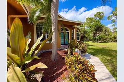 14703 N 71st Pl Place N, The Acreage, FL 33470 - Photo 5