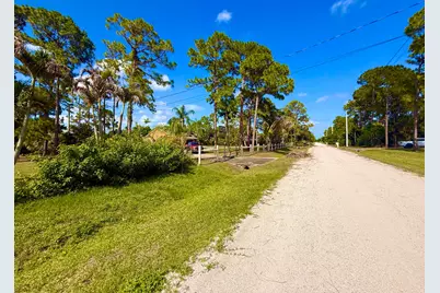 14703 N 71st Pl Place N, The Acreage, FL 33470 - Photo 15