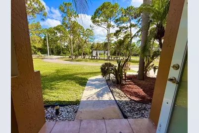 14703 N 71st Pl Place N, The Acreage, FL 33470 - Photo 9