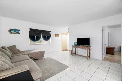 658 NE 6th Court E #E, Boynton Beach, FL 33435 - Photo 11