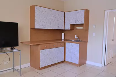 26 Diplomat Parkway #2280, Hallandale, FL 33009 - Photo 5