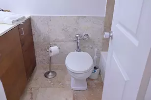 26 Diplomat Pkwy, Hallandale, FL 33009 - Photo 13