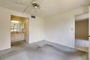 9201 Sunrise Lakes Blvd, Sunrise, FL 33322 - Photo 15