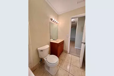 423 Glenwood Drive, West Palm Beach, FL 33415 - Photo 13