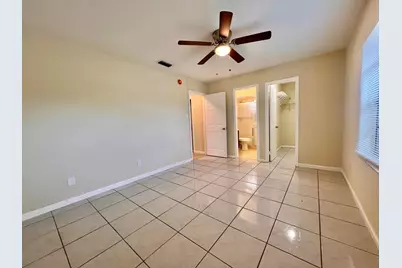 423 Glenwood Drive, West Palm Beach, FL 33415 - Photo 9