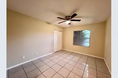423 Glenwood Drive, West Palm Beach, FL 33415 - Photo 11